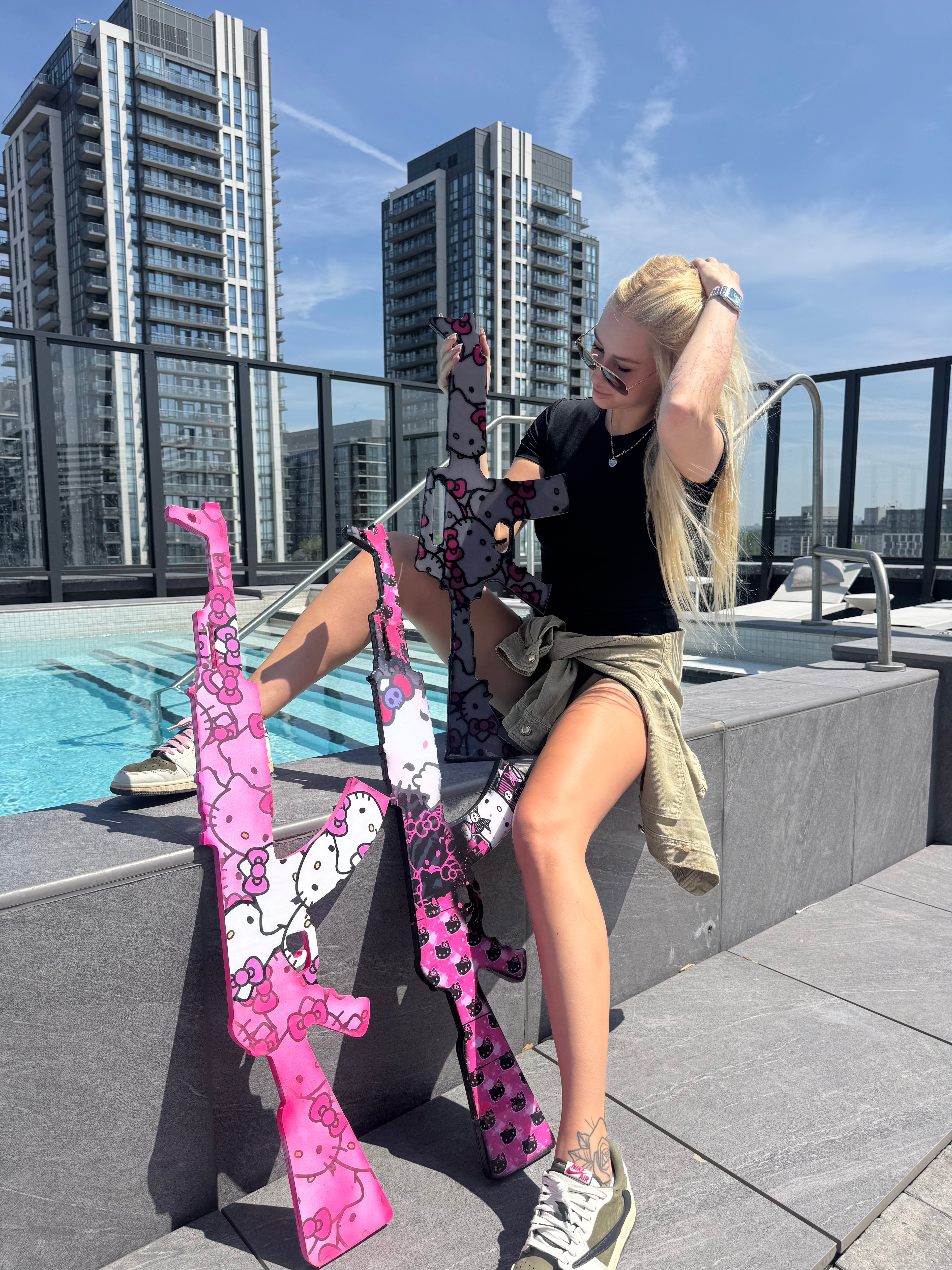 Hello Kitty Riffle Wall Decor