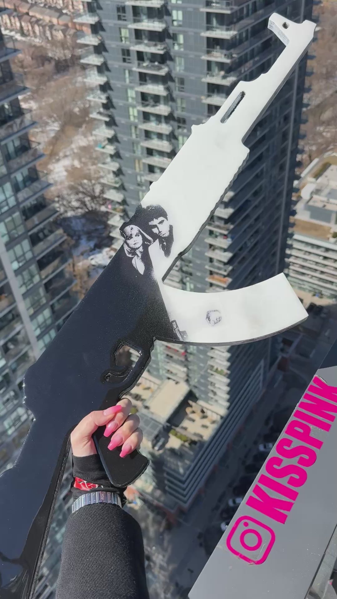 SCARFACE Riffle Wall Decor